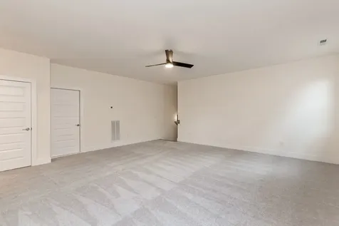 2048 Blackstone Drive Hendersonville TN 37075