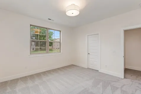 2048 Blackstone Drive Hendersonville TN 37075