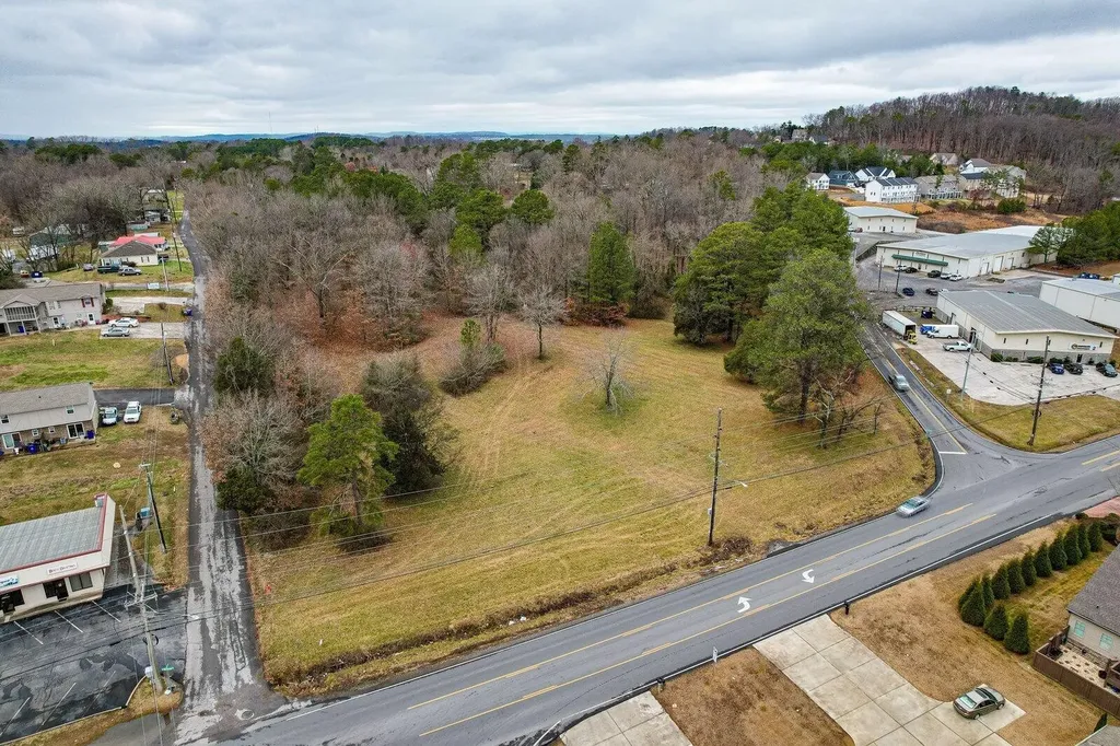 12 37th Street, NE Cleveland TN 37312