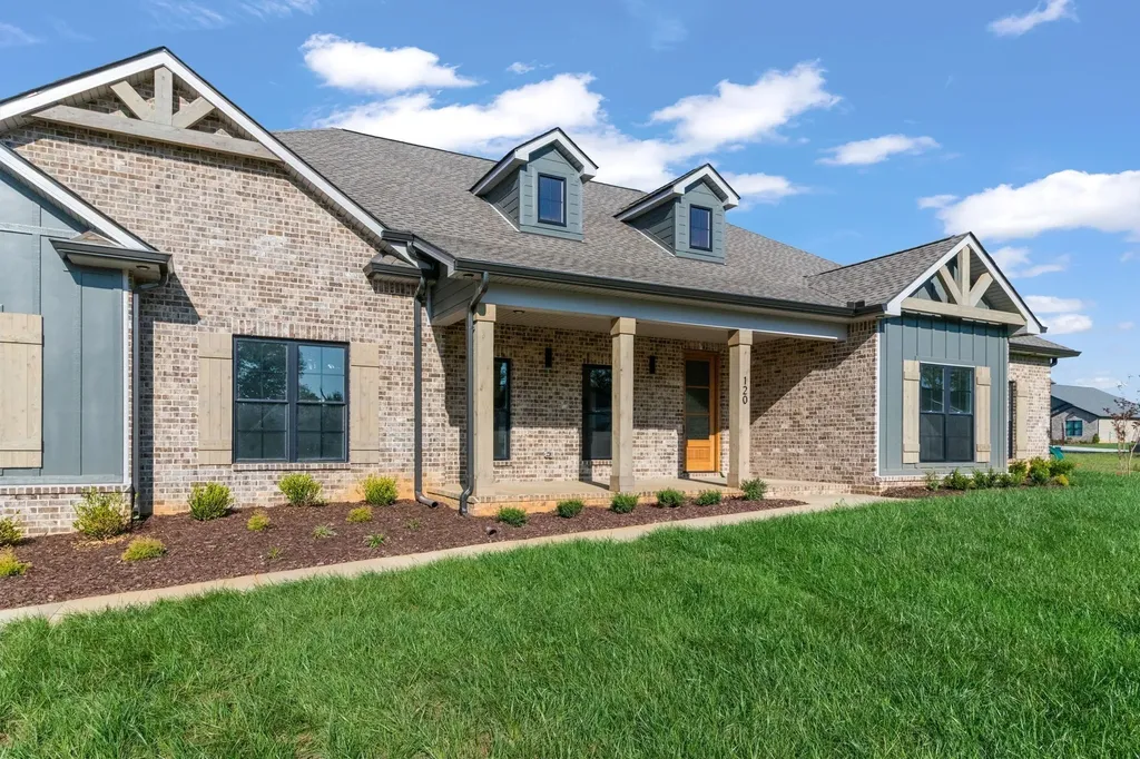 120 Denton Court Clarksville TN 37043