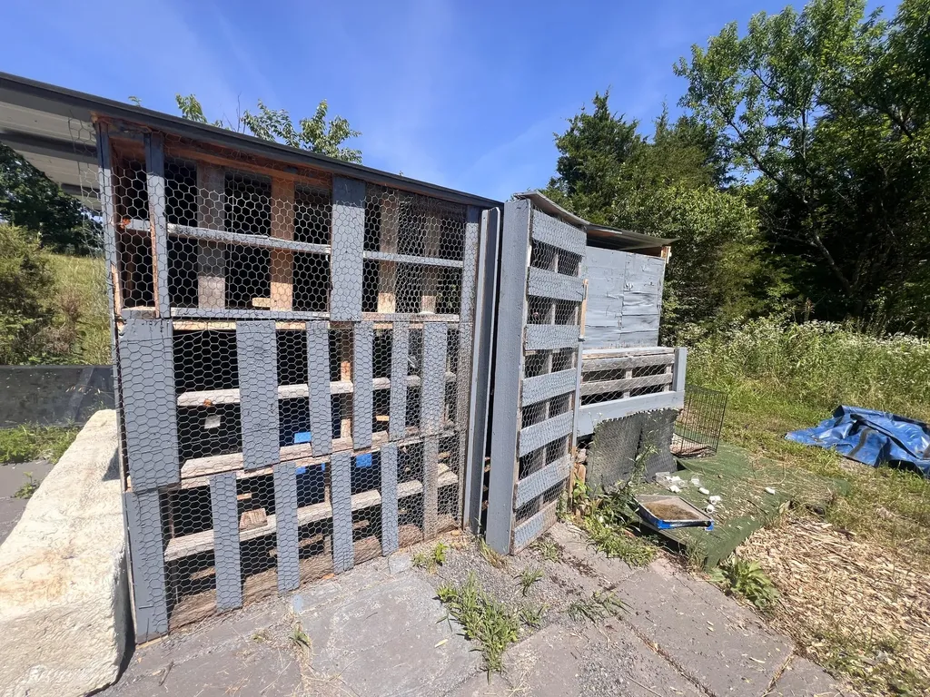 183 Phosphate Lane Gallatin TN 37066