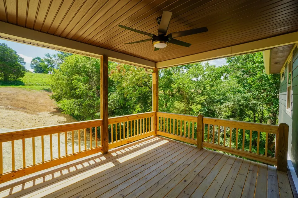 3001 Wixtown Road Westmoreland TN 37186