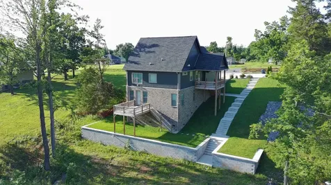 3001 Wixtown Road Westmoreland TN 37186