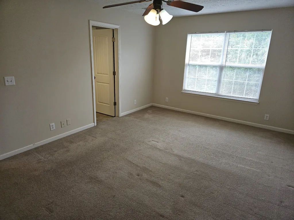 1935 Warmingfield Drive Murfreesboro TN 37127
