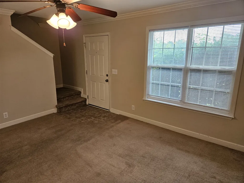 1935 Warmingfield Drive Murfreesboro TN 37127