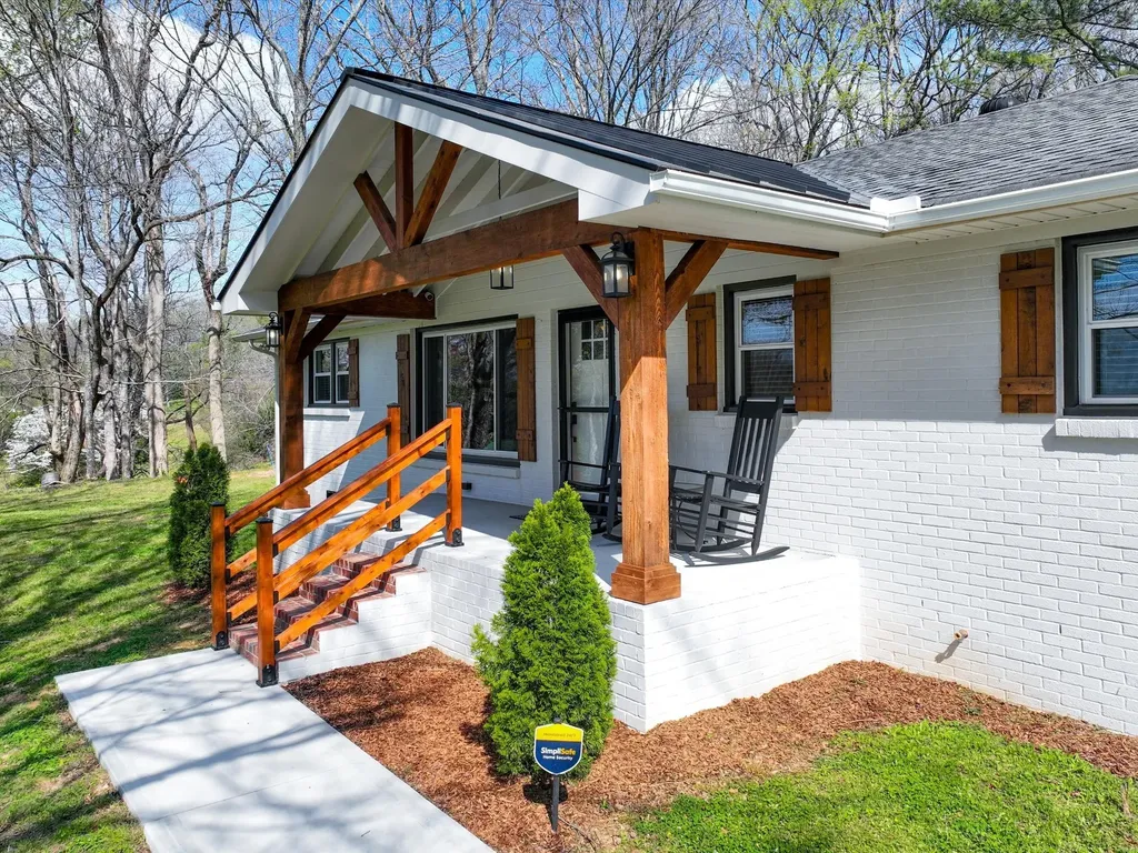 1454 Johnson Road Lewisburg TN 37091