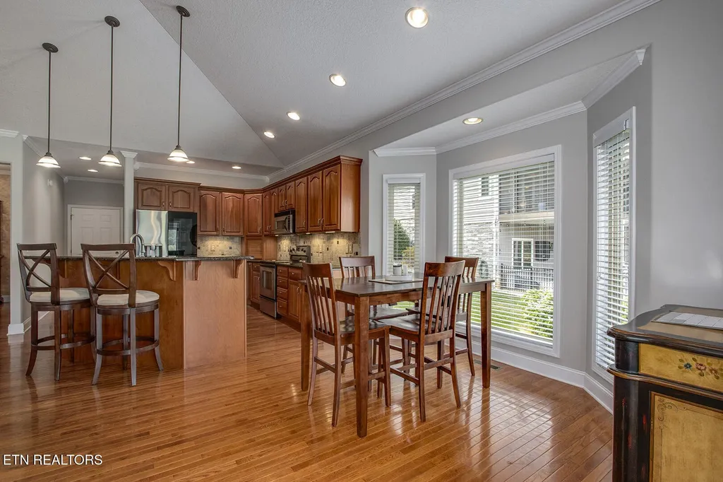 424 Wewoka Circle Loudon TN 37774