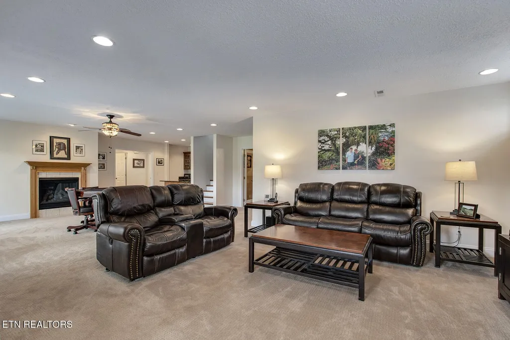 424 Wewoka Circle Loudon TN 37774