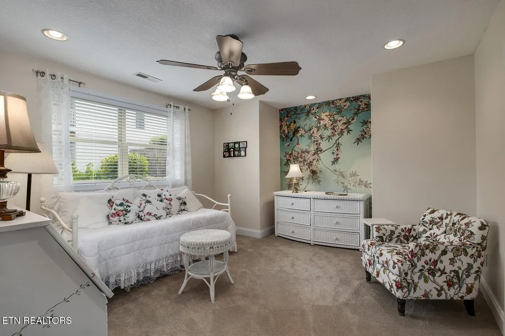 424 Wewoka Circle Loudon TN 37774