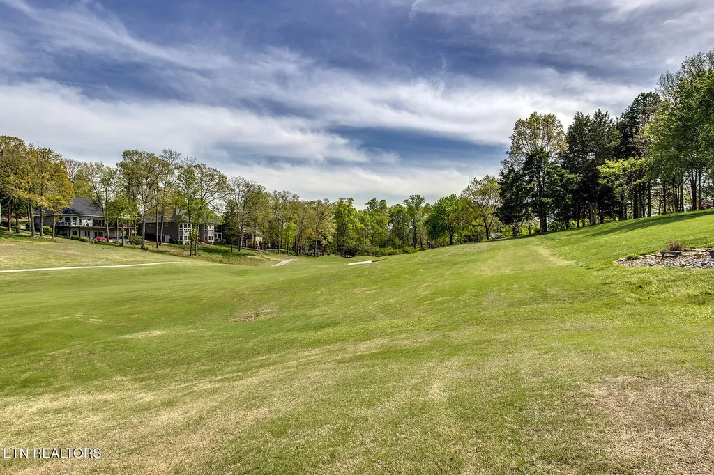 424 Wewoka Circle Loudon TN 37774