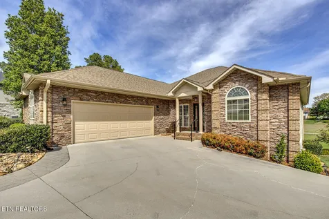 424 Wewoka Circle Loudon TN 37774