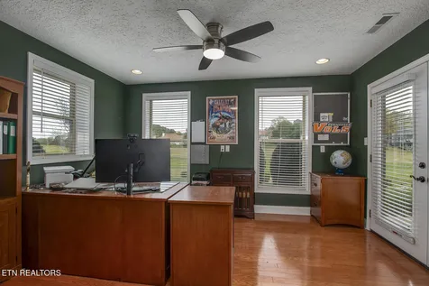424 Wewoka Circle Loudon TN 37774