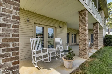 424 Wewoka Circle Loudon TN 37774