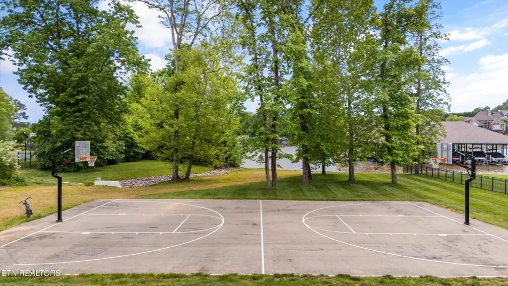 12311 Blacksburg Lane Knoxville TN 37922