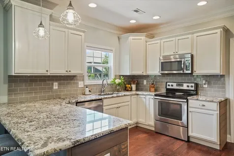 12311 Blacksburg Lane Knoxville TN 37922