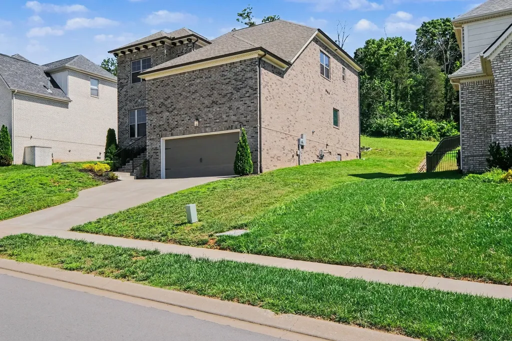 7102 Big Oak Lane Nolensville TN 37135