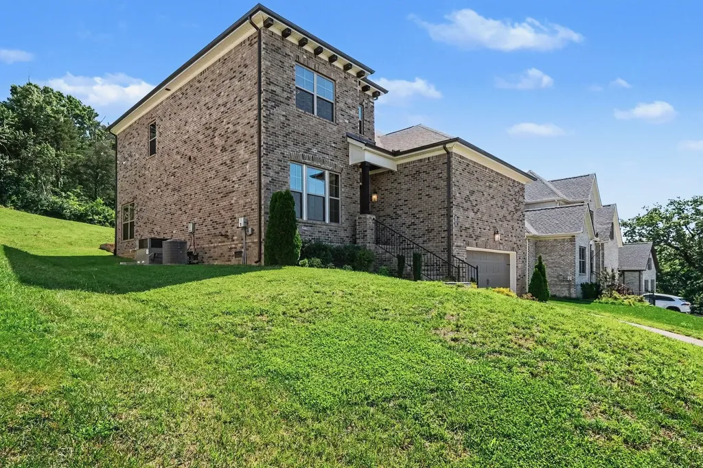 7102 Big Oak Lane Nolensville TN 37135