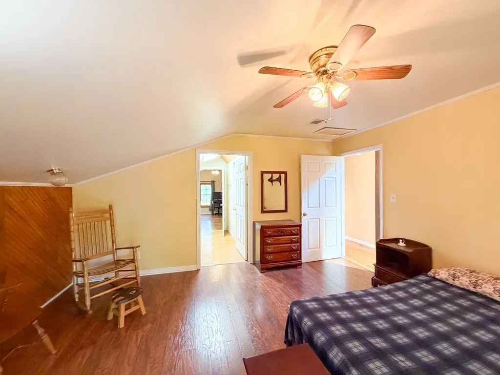 3800 Salem Road Minor Hill TN 38473