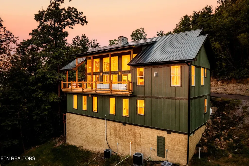 2931 Redtail Road Sevierville TN 37862