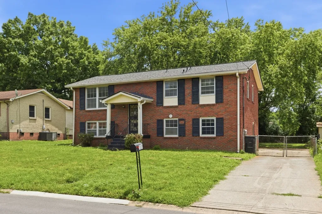 731 Rowan Drive Nashville TN 37207