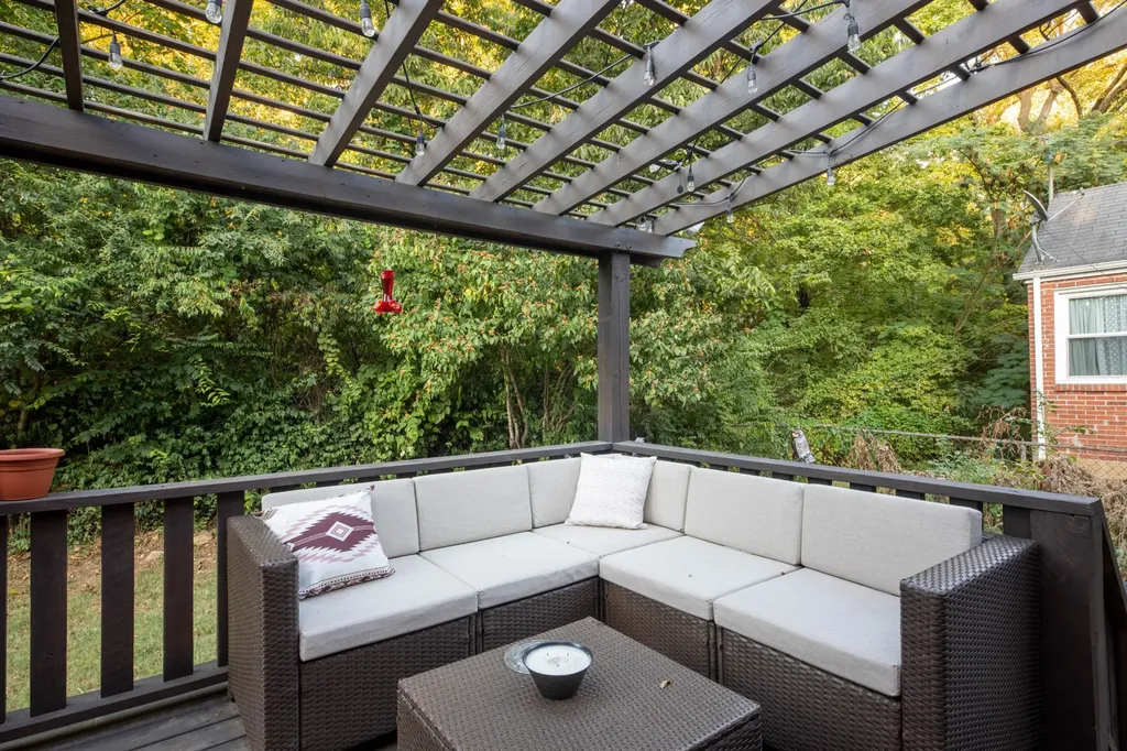 907 Burchwood Avenue Nashville TN 37216