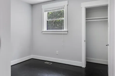 907 Burchwood Avenue Nashville TN 37216