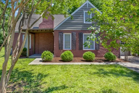 907 Burchwood Avenue Nashville TN 37216