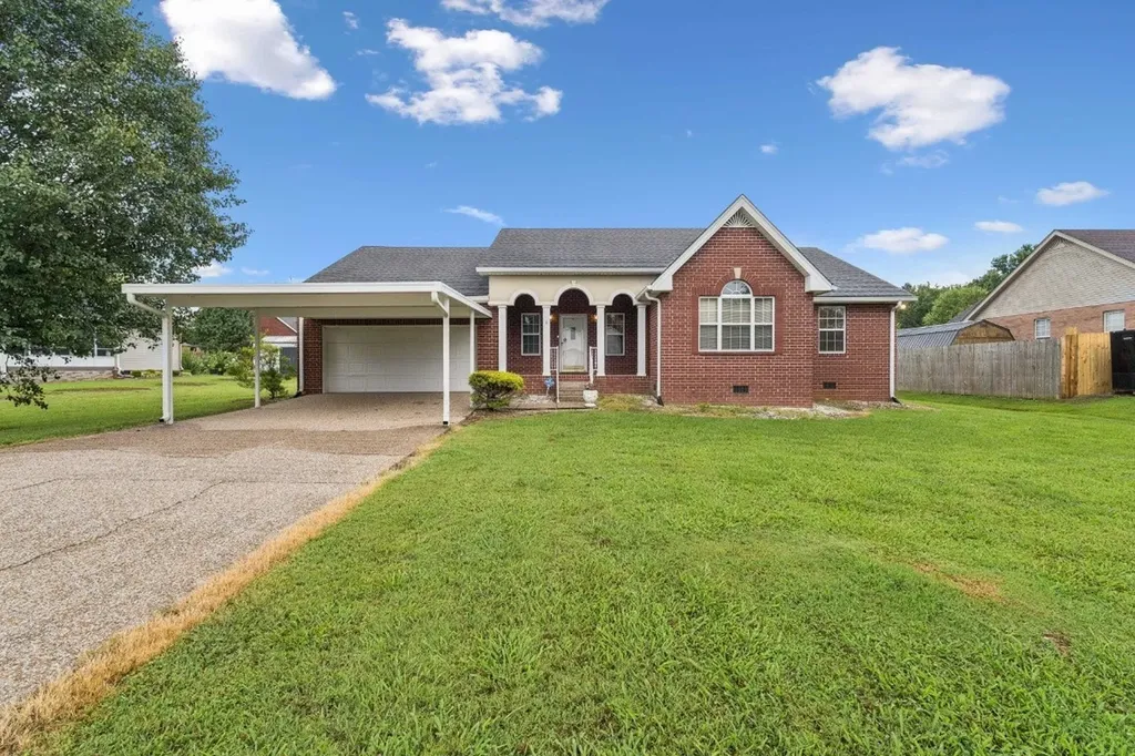 1011 Shirley Drive Lebanon TN 37087