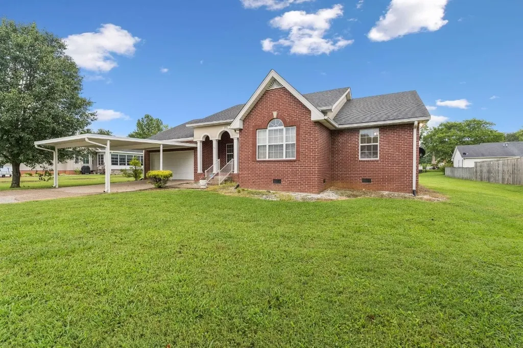 1011 Shirley Drive Lebanon TN 37087