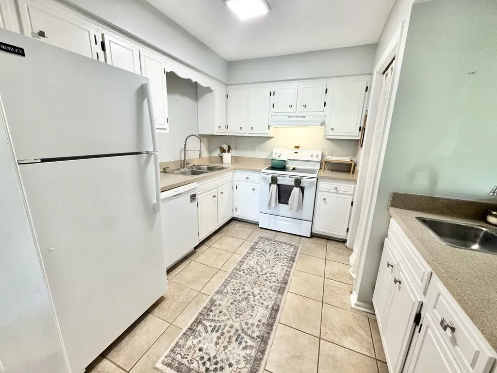 428 Stewarts Ferry Pike Nashville TN 37214