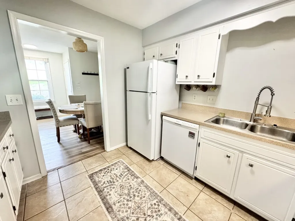 428 Stewarts Ferry Pike Nashville TN 37214