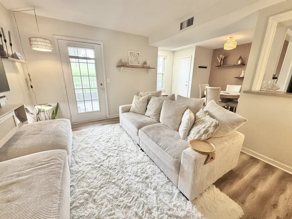 428 Stewarts Ferry Pike Nashville TN 37214
