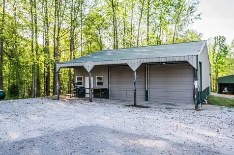 4880 State Route 176 Drakesboro KY 42337
