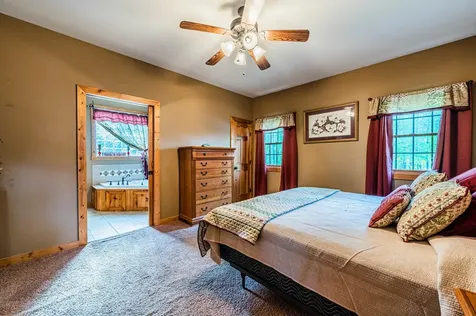 4880 State Route 176 Drakesboro KY 42337