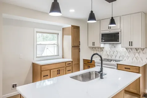 318 Donna Drive Hendersonville TN 37075