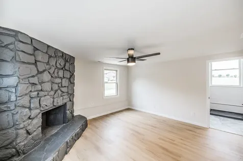 318 Donna Drive Hendersonville TN 37075