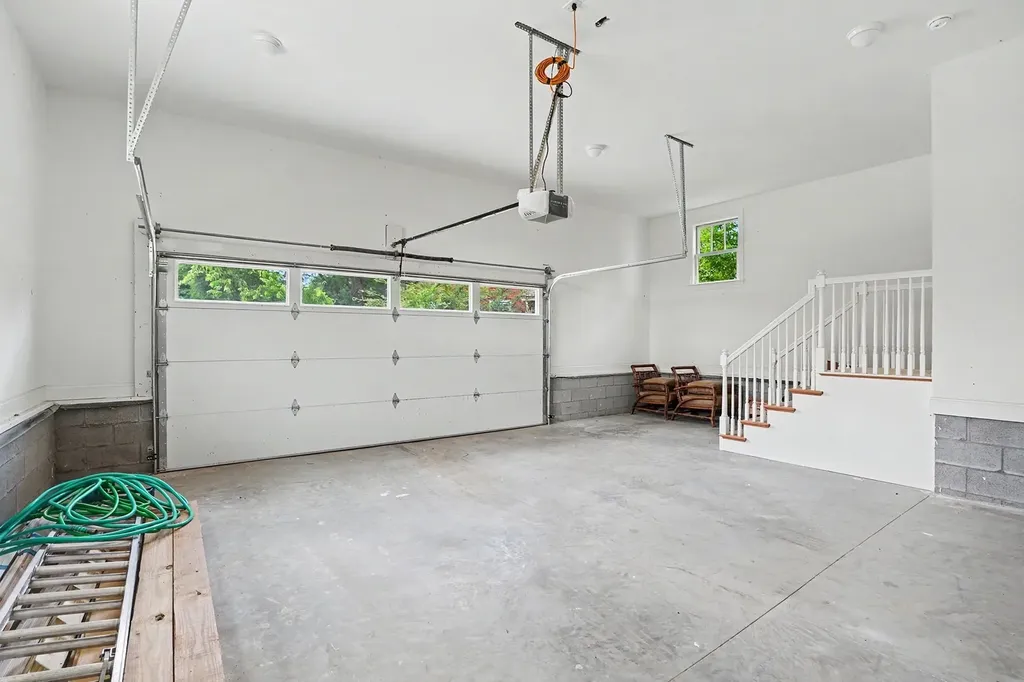 5432 Knob Road Nashville TN 37209