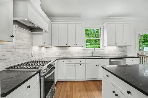 5432 Knob Road Nashville TN 37209
