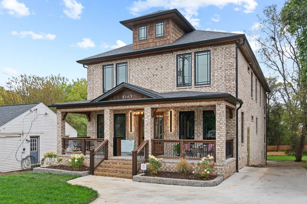1240 Kenmore Place Nashville TN 37216