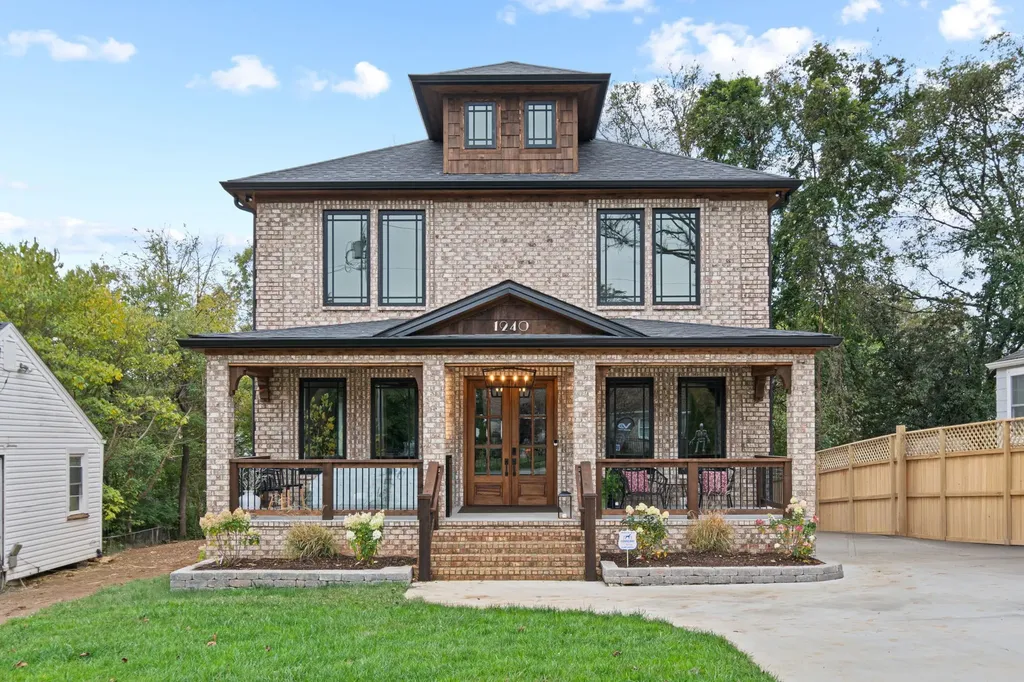 1240 Kenmore Place Nashville TN 37216