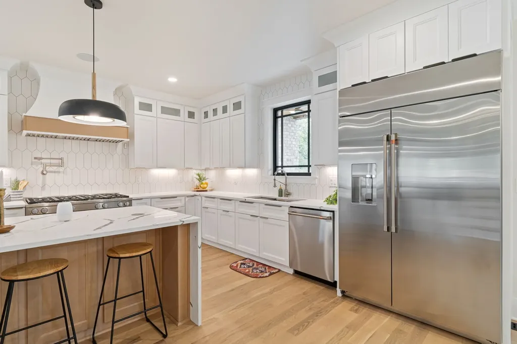 1240 Kenmore Place Nashville TN 37216