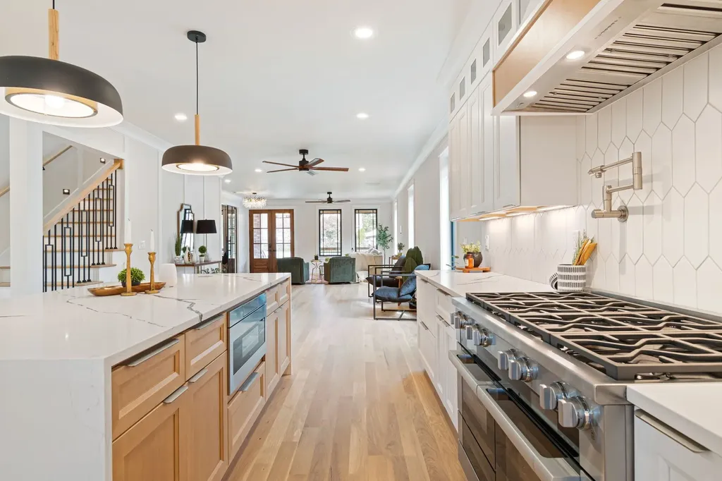1240 Kenmore Place Nashville TN 37216