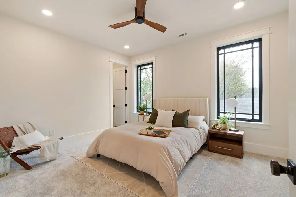 1240 Kenmore Place Nashville TN 37216