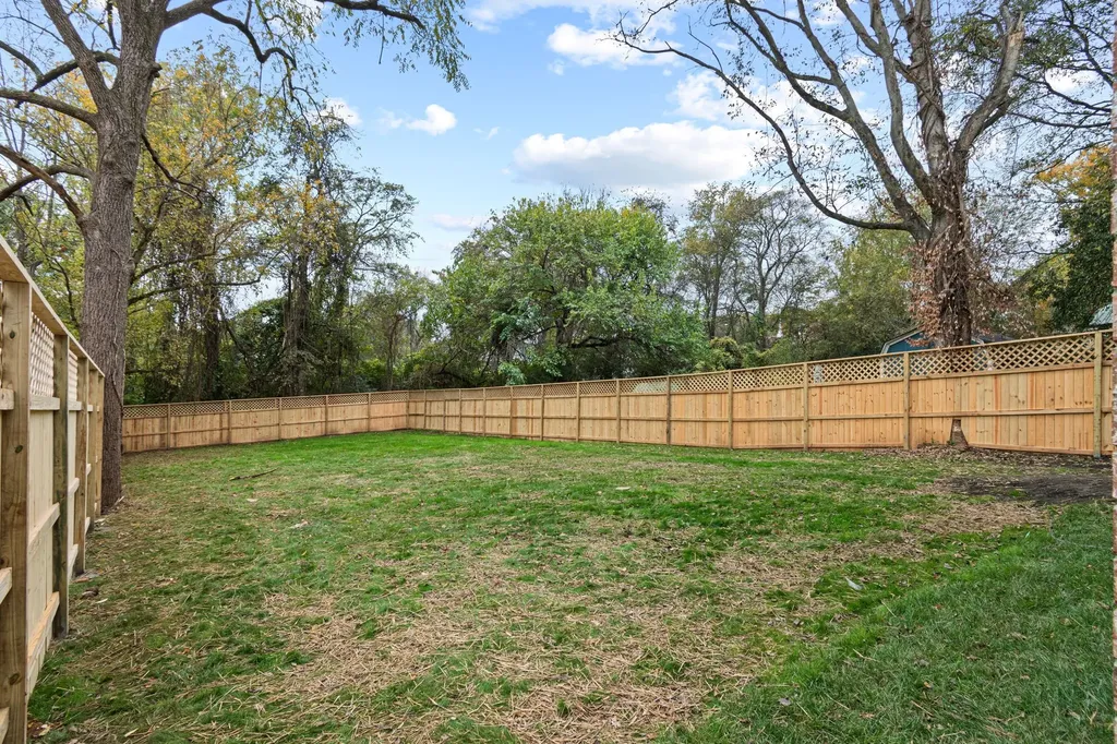1240 Kenmore Place Nashville TN 37216