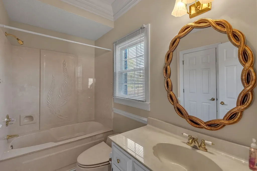 161 Graystone Drive Gallatin TN 37066