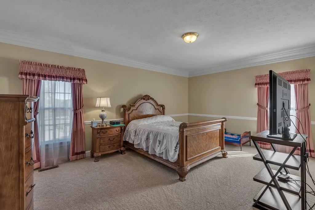 161 Graystone Drive Gallatin TN 37066
