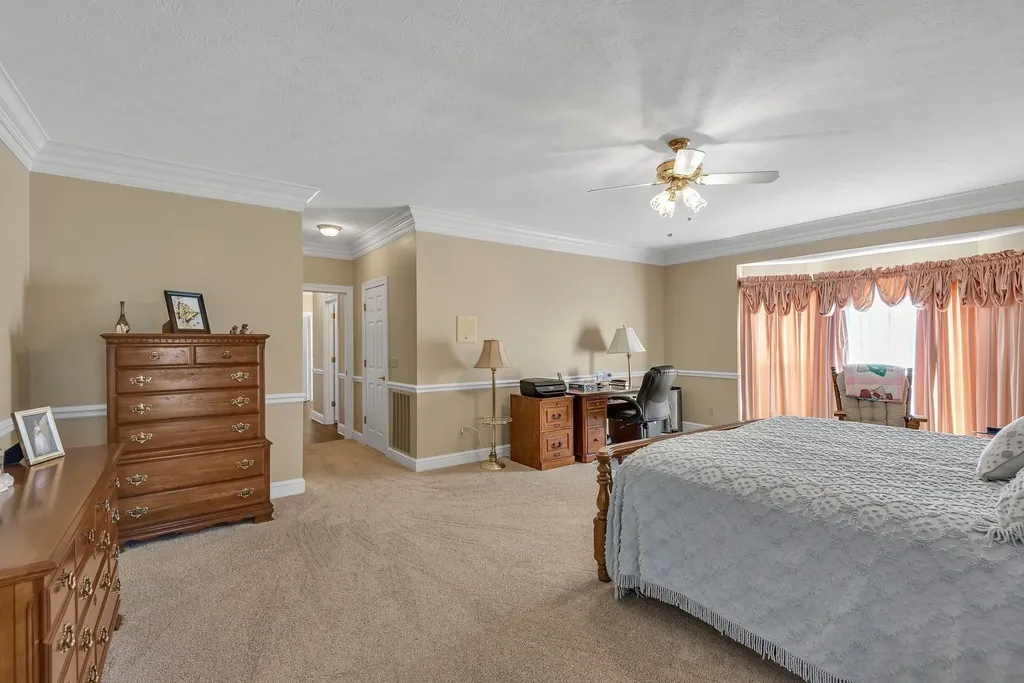 161 Graystone Drive Gallatin TN 37066