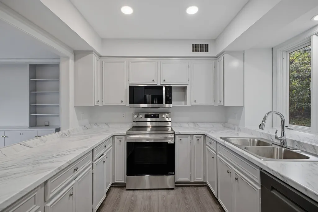 5612 Stanford Court Nashville TN 37215