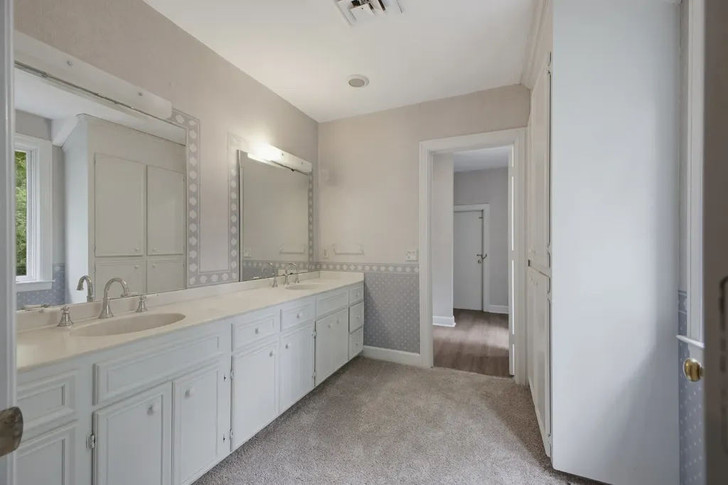 5612 Stanford Court Nashville TN 37215