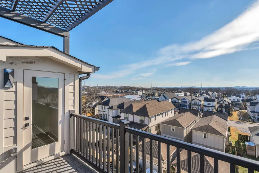 5301 Centennial Nashville TN 37209